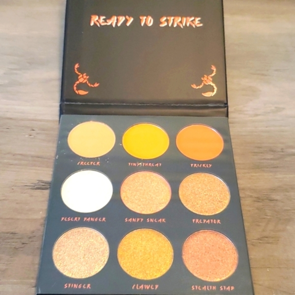 BH Cosmetics Poison Shock Scorpion Sting Palette